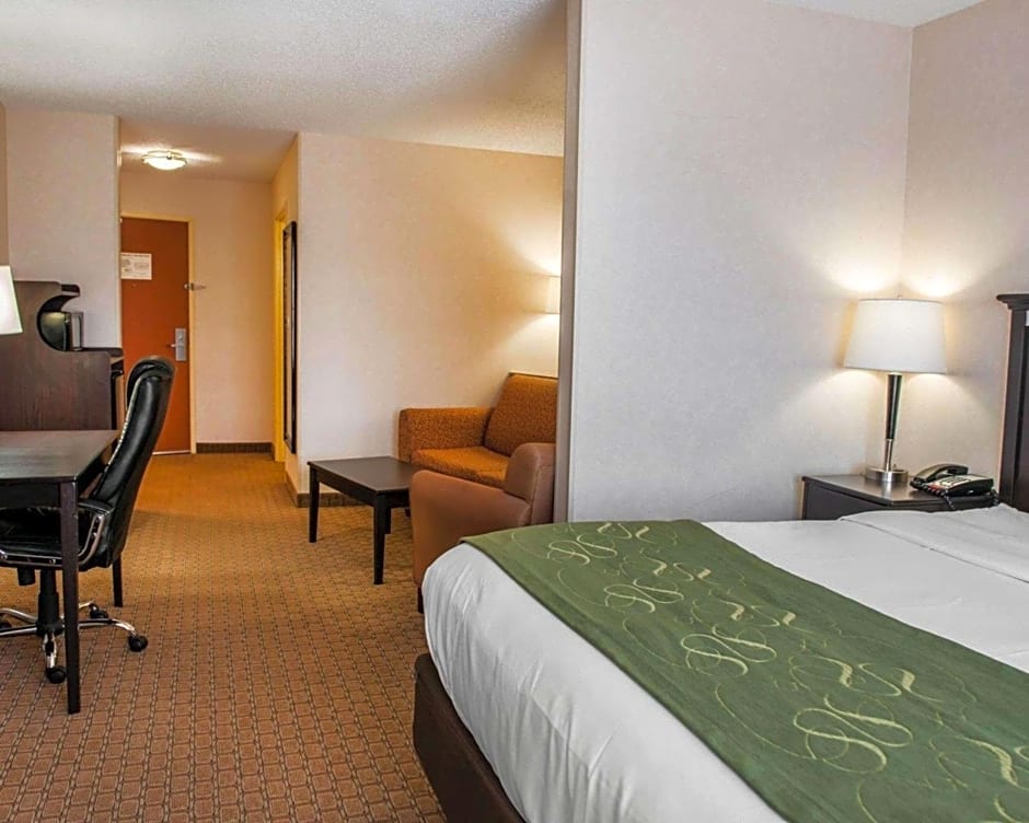 Comfort Suites Southport