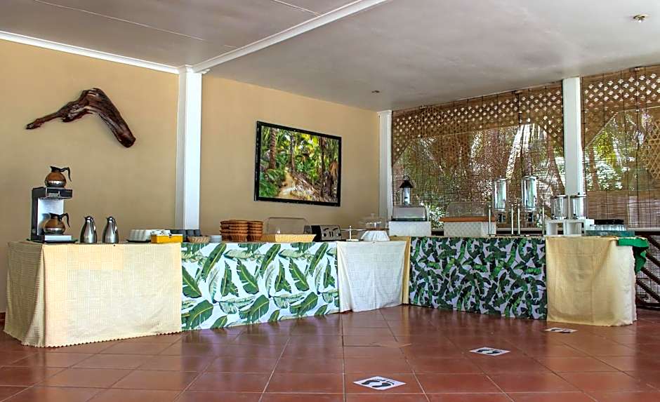 L'Habitation Cerf Island