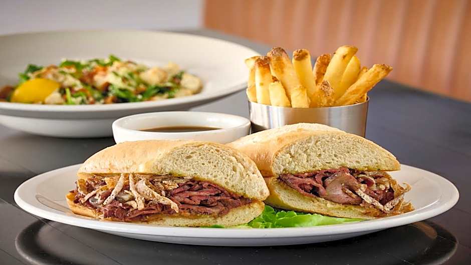 Holiday Inn Ottawa Dwtn - Parliament Hill By IHG