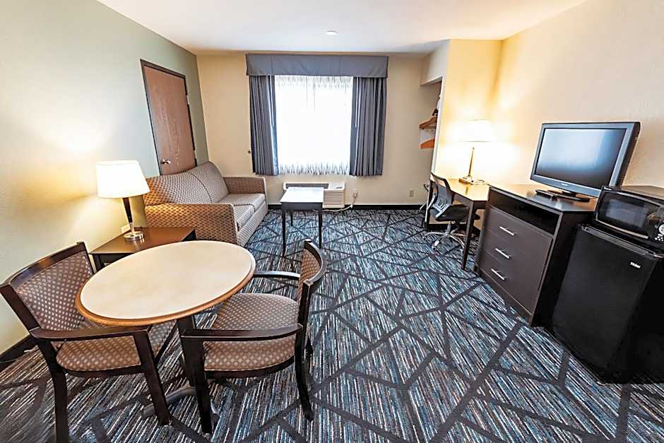 Quality Inn & Suites Marinette