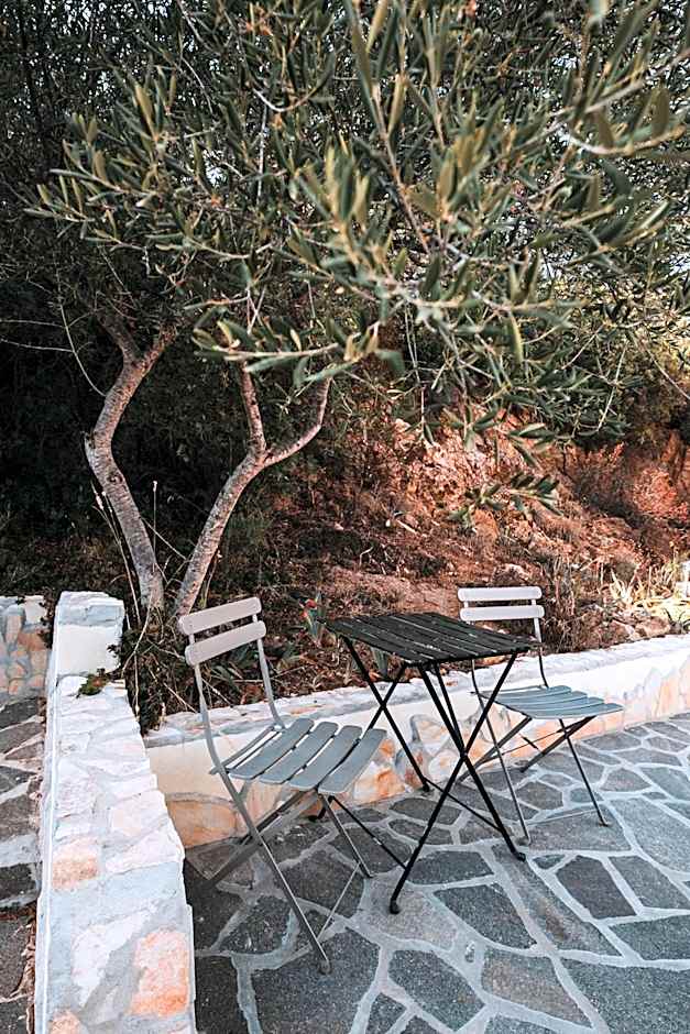 Villa Bella Salmagi - Surya Sardinia Holidays & Yoga