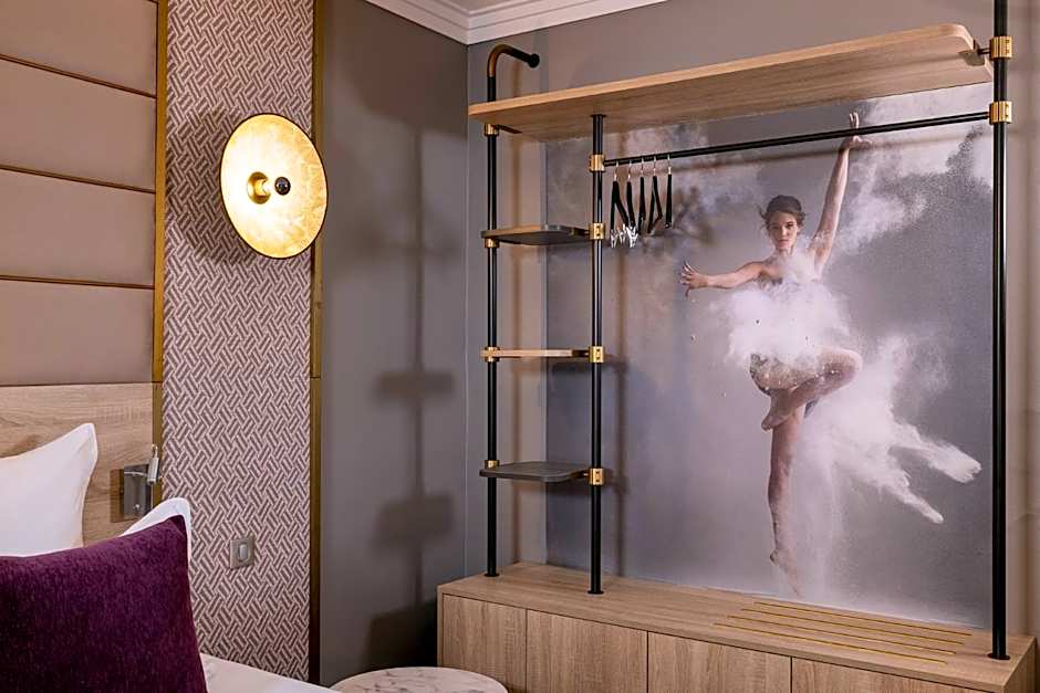 Hôtel Nude Paris - Color Vision