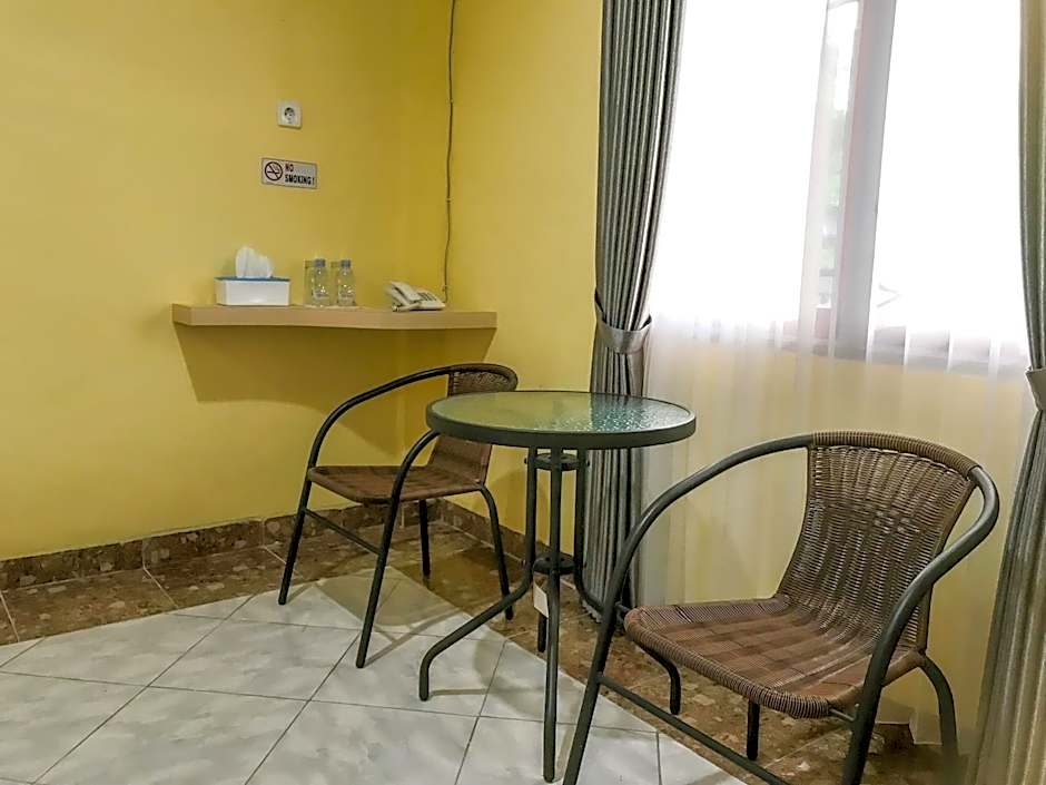 RedDoorz @ Gerson Hotel Abepura