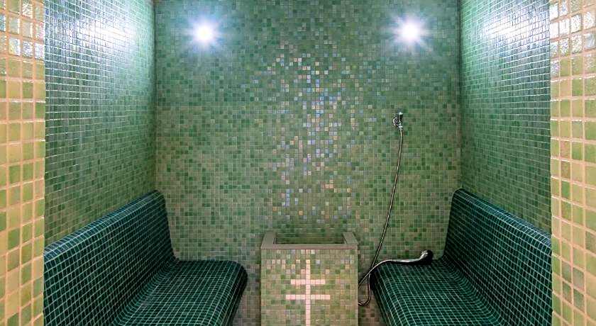 Hunguest Hotel Panorama