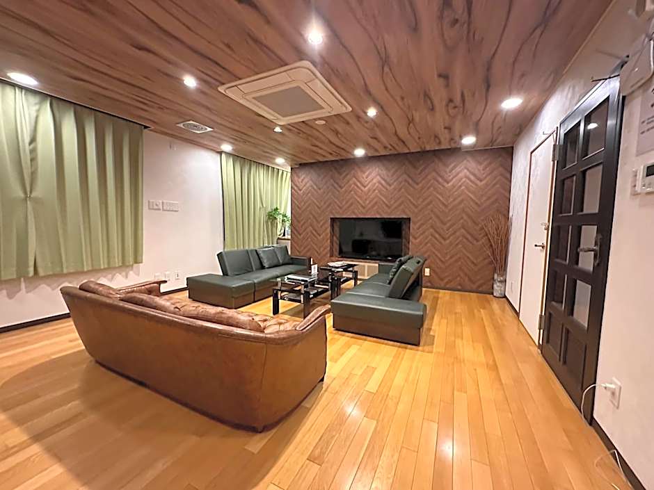 Economy Hotel Upashi