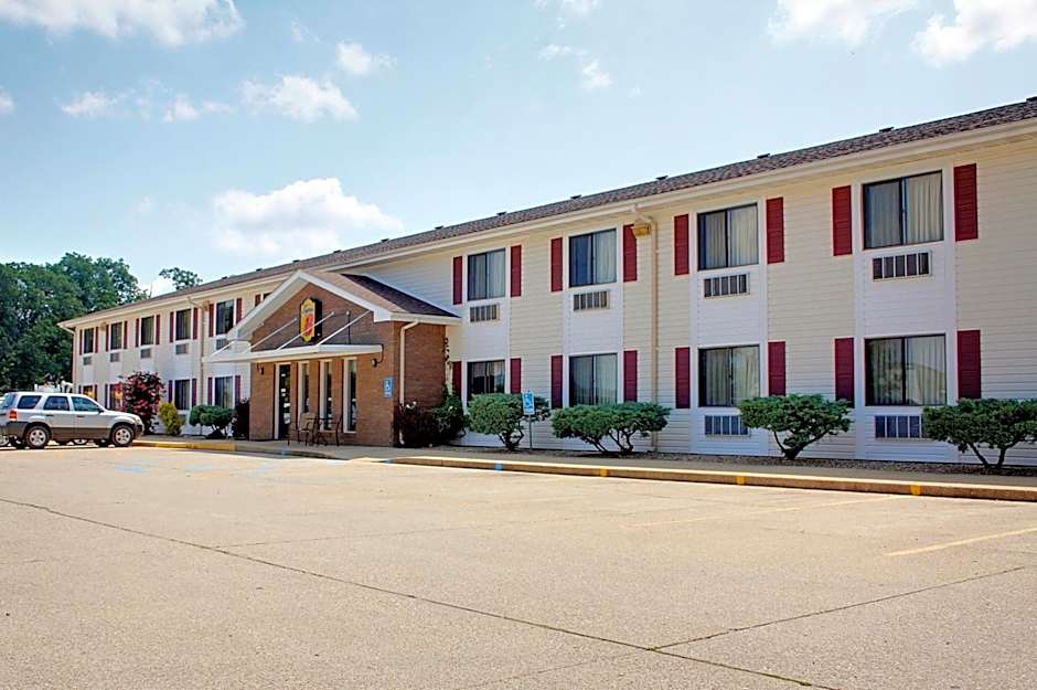 Super 8 by Wyndham West Plains