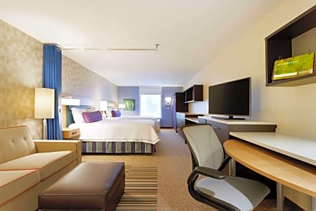 2 Queens Hearing Accessible Studio Nonsmoking