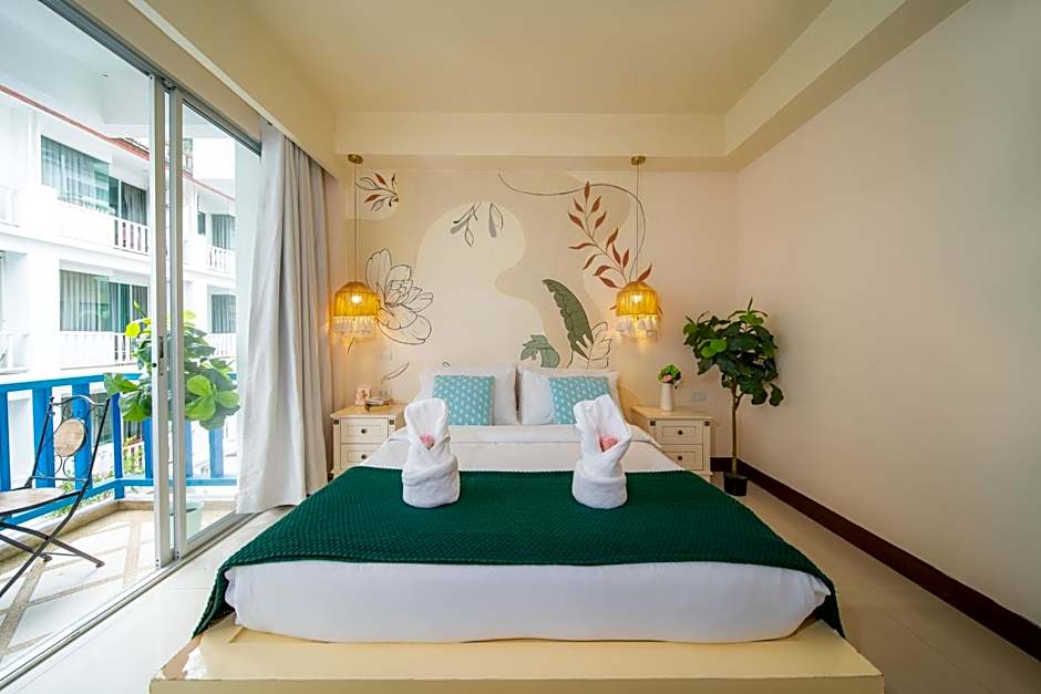 Patong Beach Side Hotel