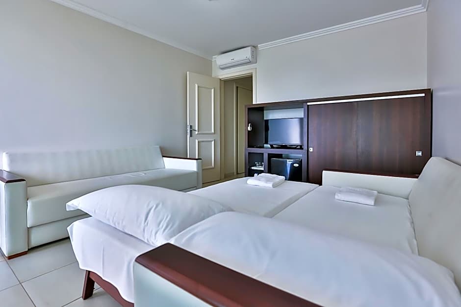 Itapema Beach Hotel & Convention by Nobile