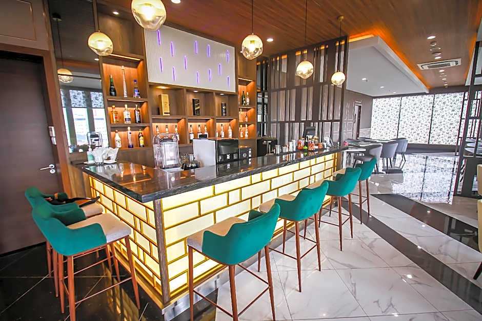 Asialink Hotel by Prasanthi