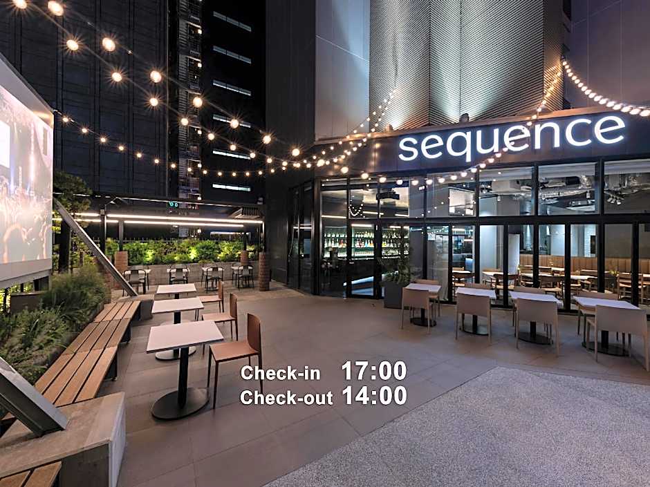 sequence SUIDOBASHI/ TOKYO