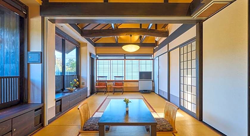 New Wakasa Annex Hotel