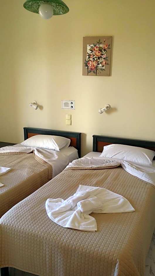 Mythos Beach Hotel Apartments