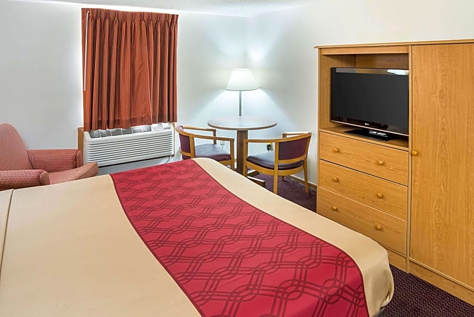 Rodeway Inn & Suites Austin