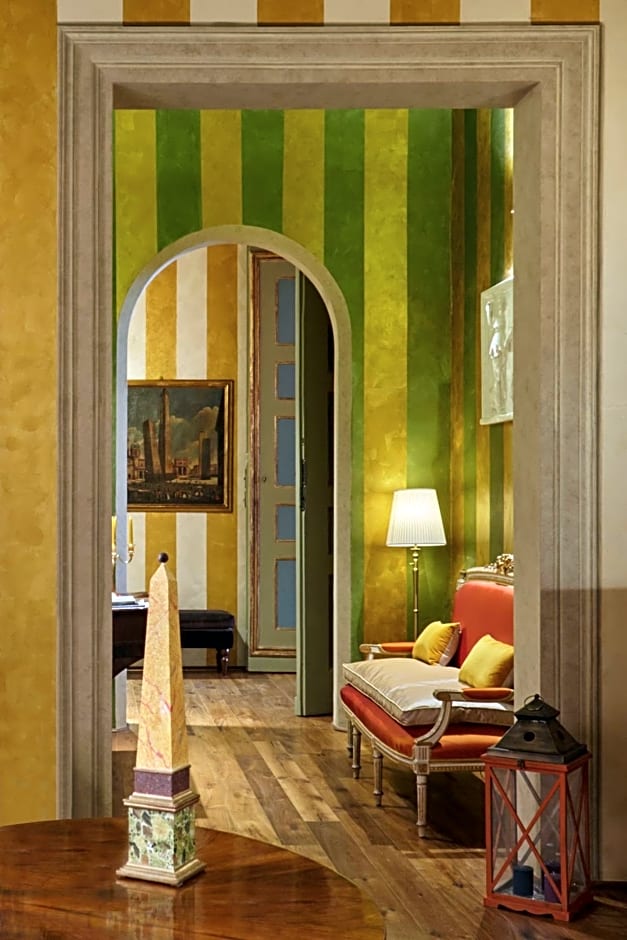 Palazzo di Alcina - Residenza d'Epoca - Luxury-