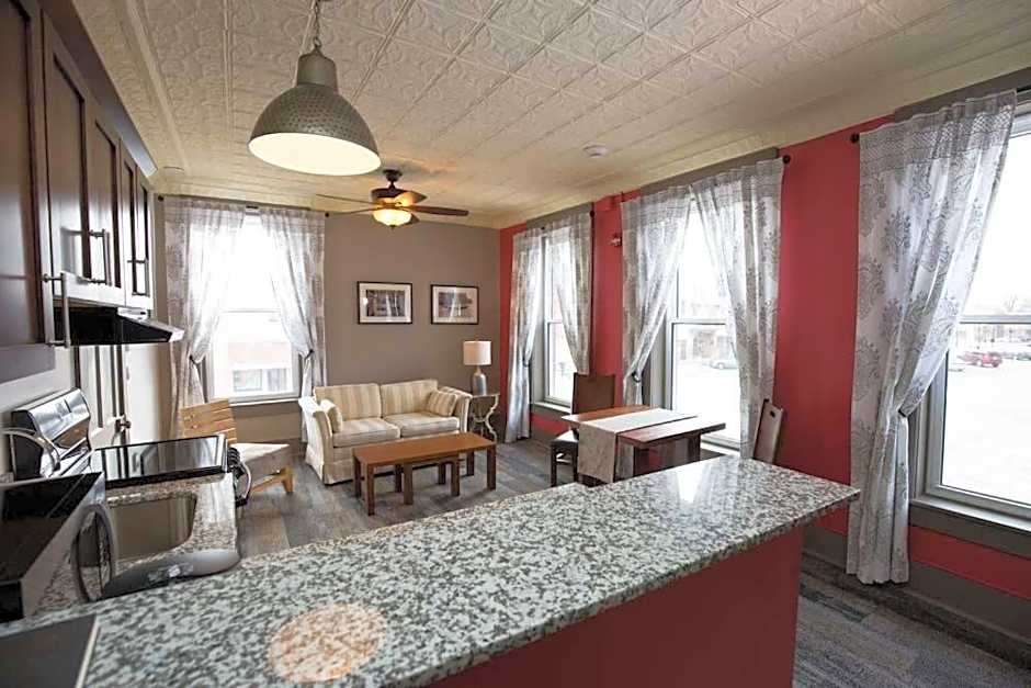 Dodici Night Suites