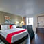 OYO Woodland Hotel and Suites