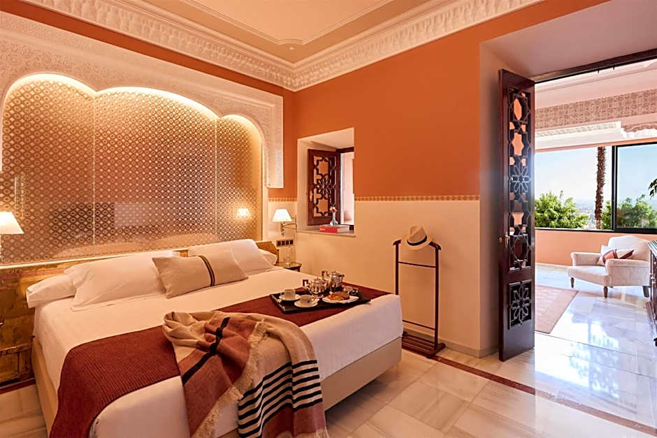 Alhambra Palace Hotel