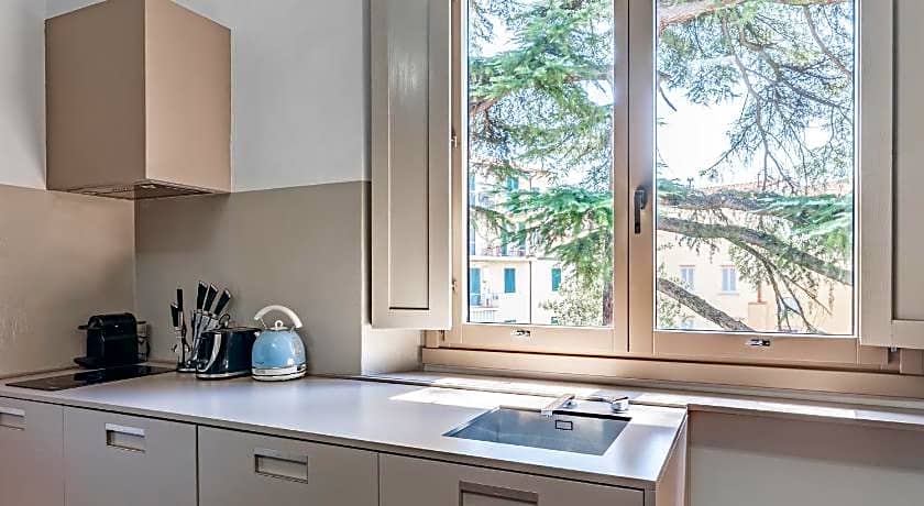 M7 Contemporary Apartments - My Extra Home