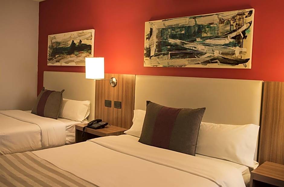 Hotel Bicentenario Suites & Spa