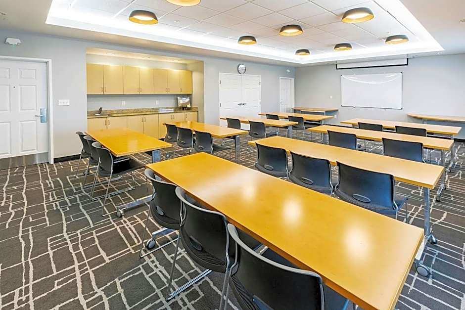 TownePlace Suites by Marriott Tulsa Broken Arrow