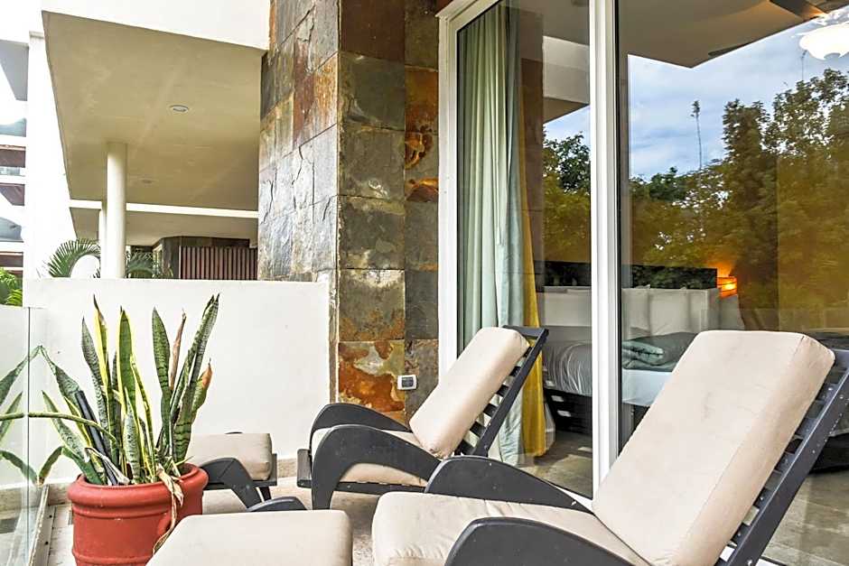Mamitas Village by Casago