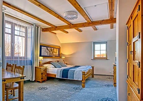 House on Water De Luxe