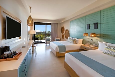Resort Queen - Ocean View Junior Suite