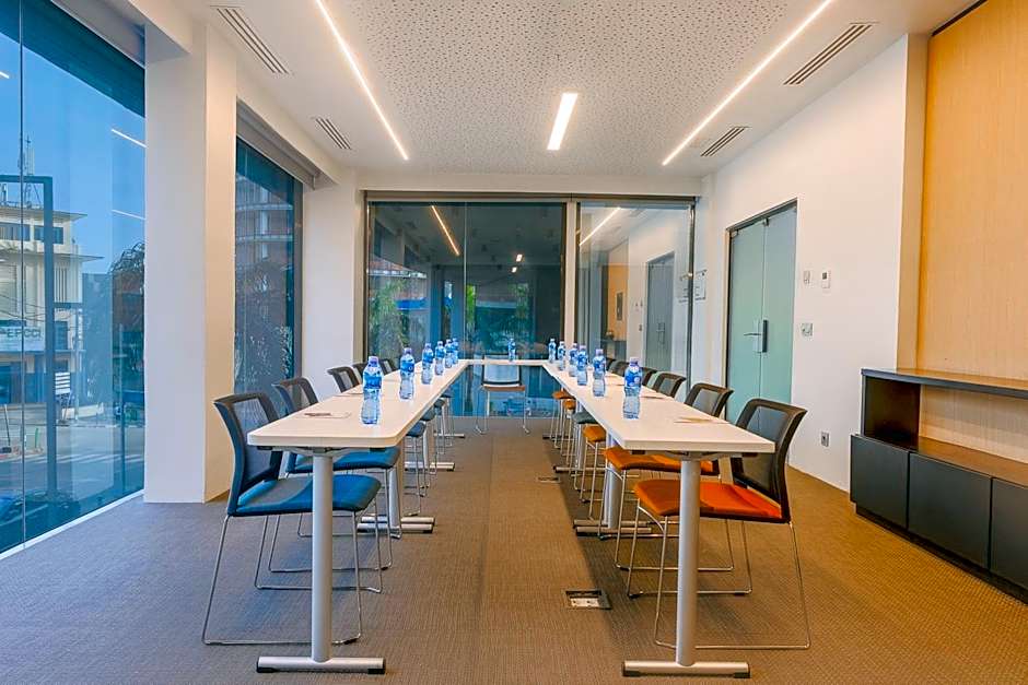 Seen Hotel Abidjan Plateau