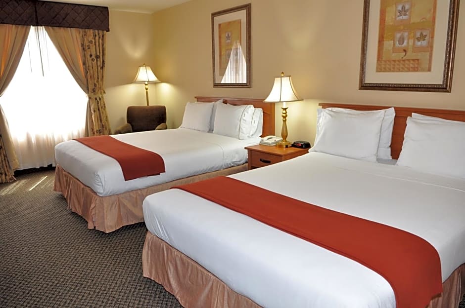 Holiday Inn Express Las Vegas-Nellis, an IHG Hotel