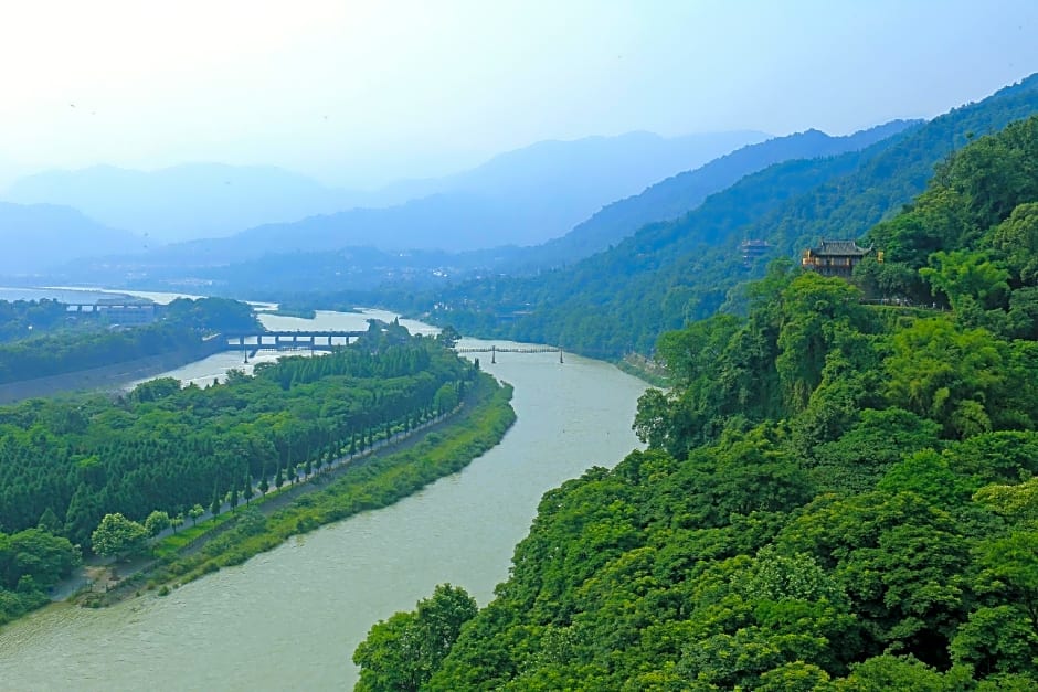 Holiday Inn Dujiangyan Ancient Town By IHG