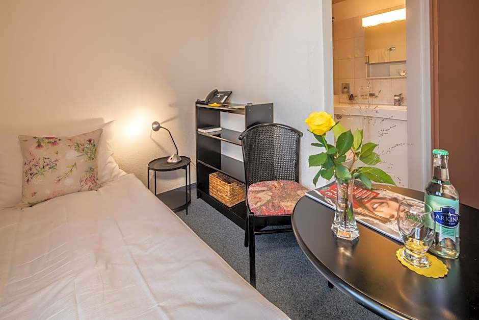 Gasthof Enge Self Check-In Hotel