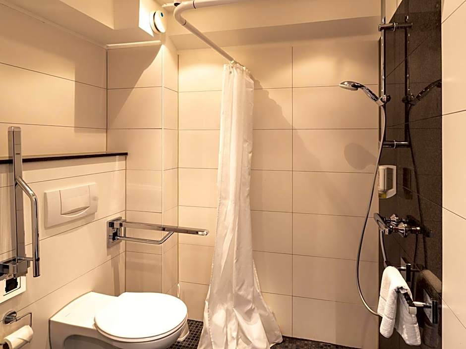 B&B Hotel Hannover-Lahe