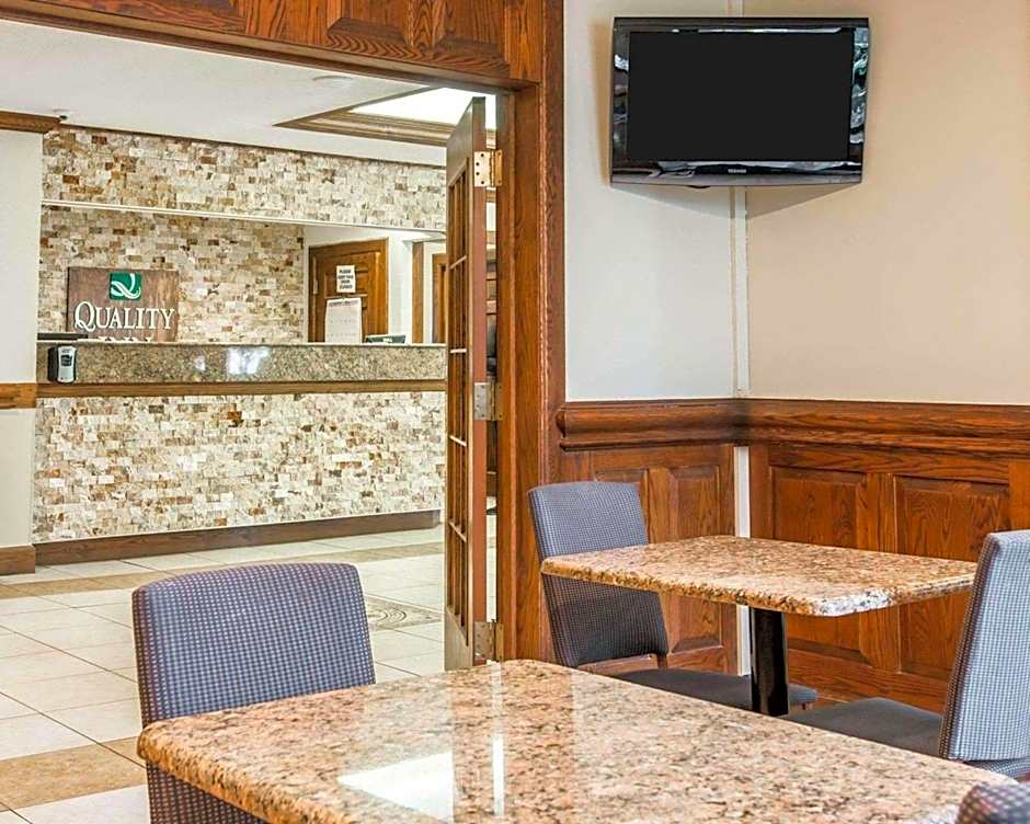 Quality Inn Southfield - Detroit