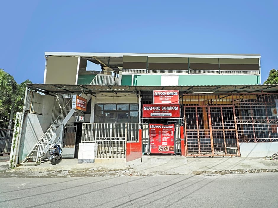 SPOT ON 91135 Hanami Syariah