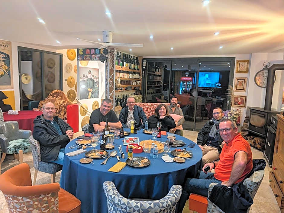 Hostelry private restaurant