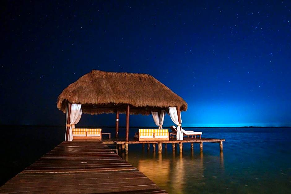 Mikasa Bacalar Hotel Boutique, Lagoon Front