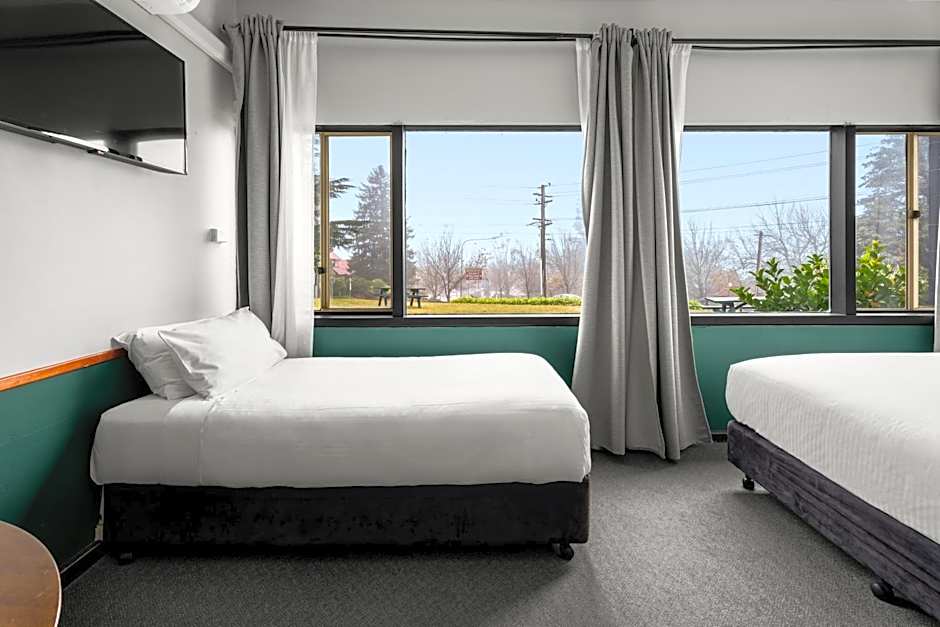 Echo Point Discovery Motel