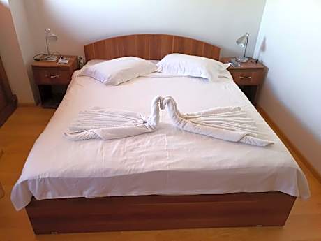 Double Room with Pool View