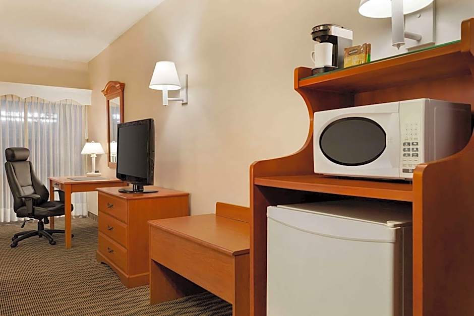 Ramada by Wyndham Fredericton