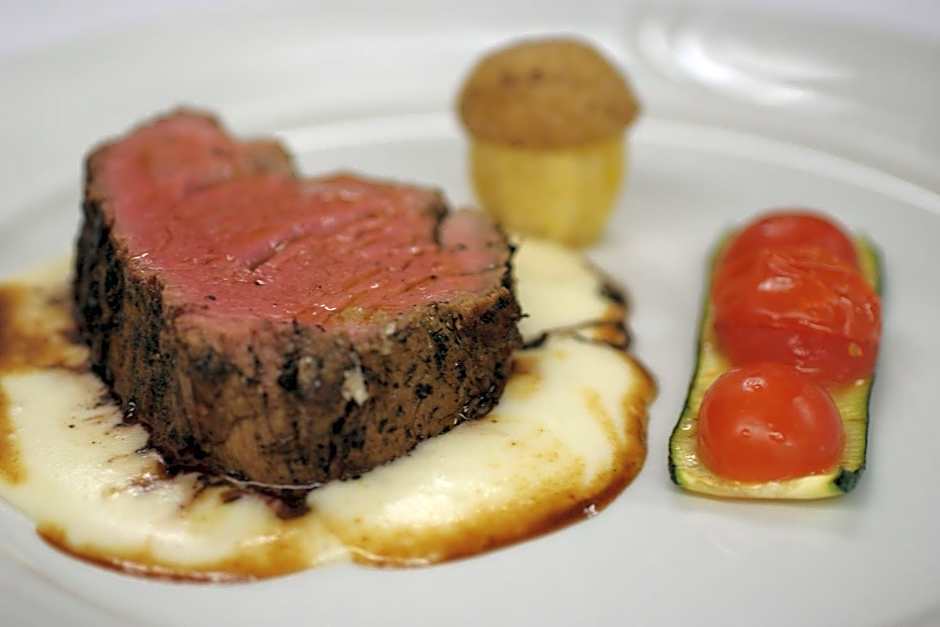 Hotel & Restaurant Forni