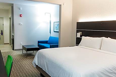 One-Bedroom Suite - Non-Smoking