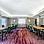 Comfort Inn & Suites Bethlehem Lehigh Valley Airport