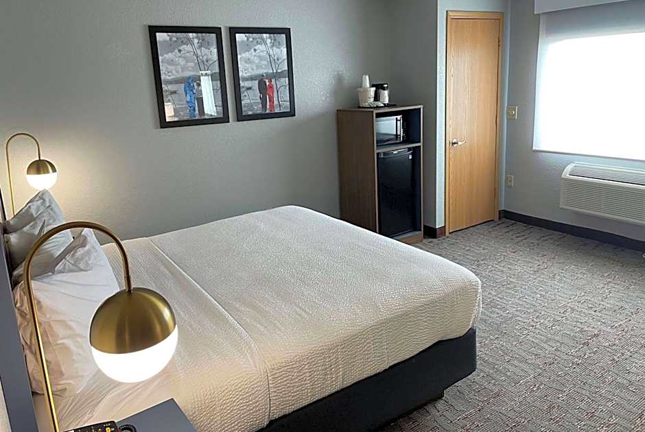AmericInn by Wyndham Ankeny/Des Moines