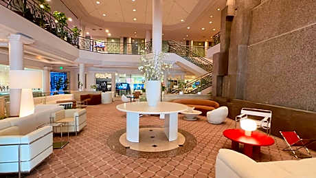Oxford Palace Hotel