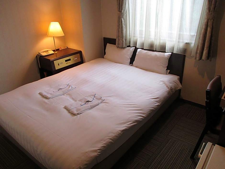 Hotel Green With