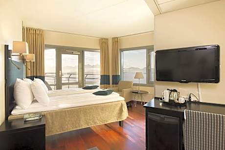 Superior King Room with Balcony