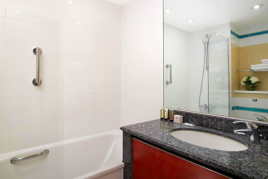 Millennium Gloucester Hotel London