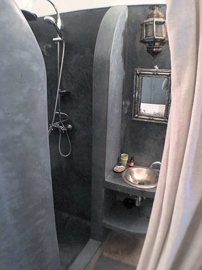 Riad of The Light