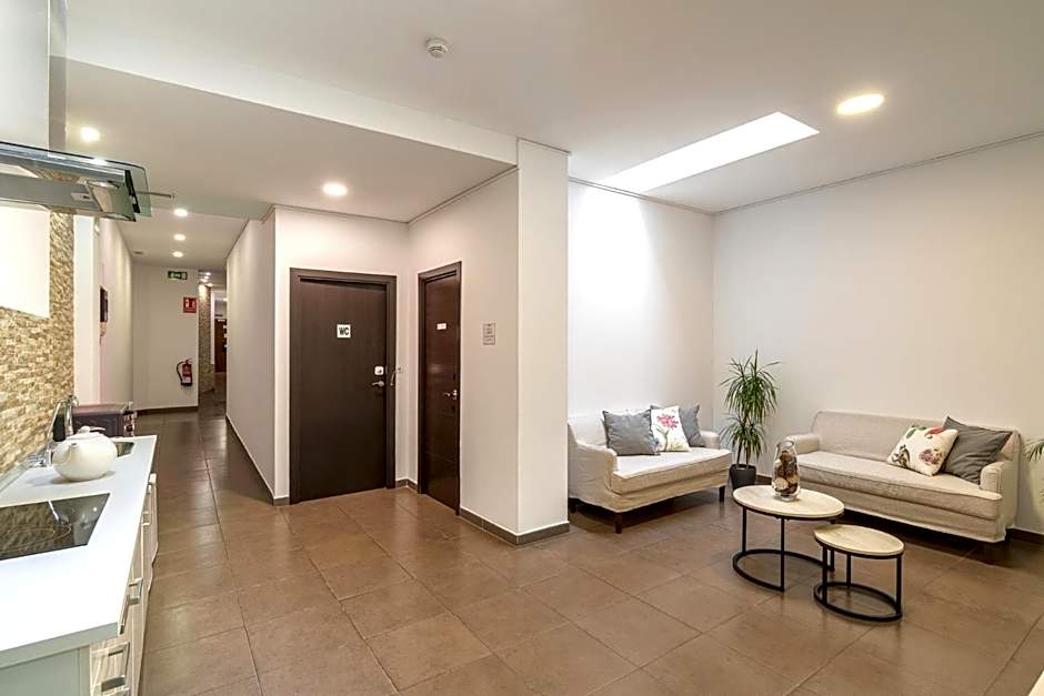 Laramond Barcelona Rooms